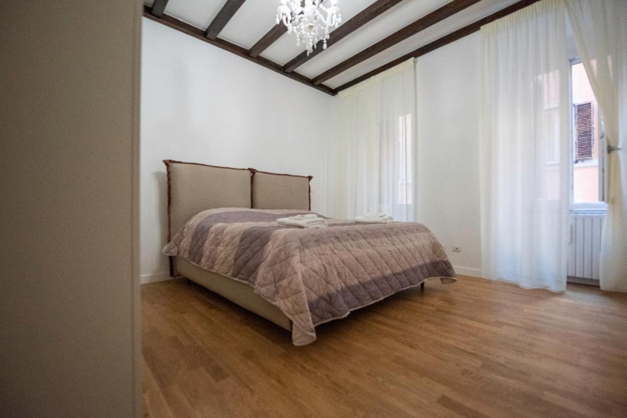 Splendido Appartamento Nel Centro Di Roma, Monti Kültér fotó